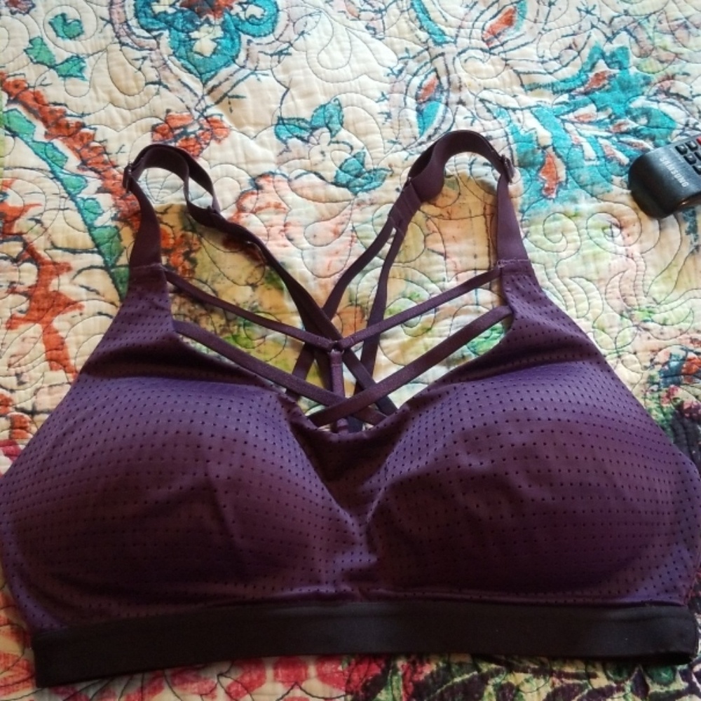 3/$30!Victoria's Secret Sports Bra Size 34C